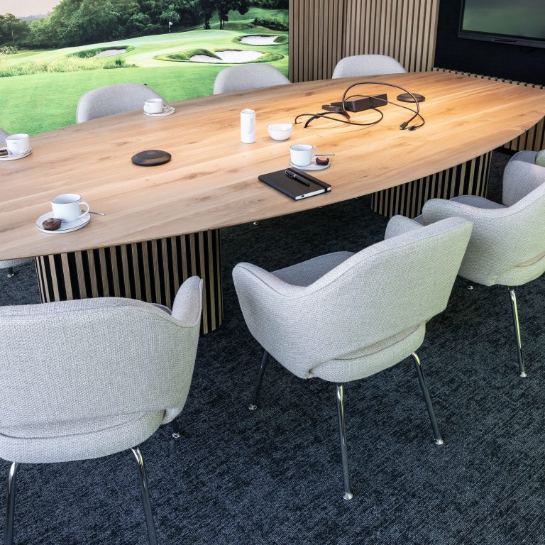 ellen_herber_interieurvormgeving_Boardroom_Knoll_6