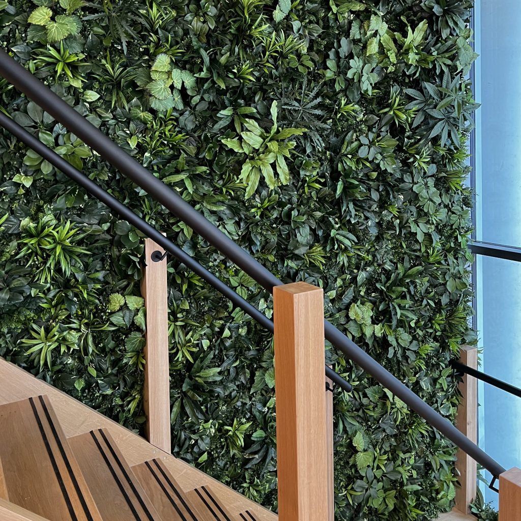 Ellen-Herber-Interieurvormgeving-interieurontwerp-ontwerpfase-Mooistemarkt-greenwall_vierkant