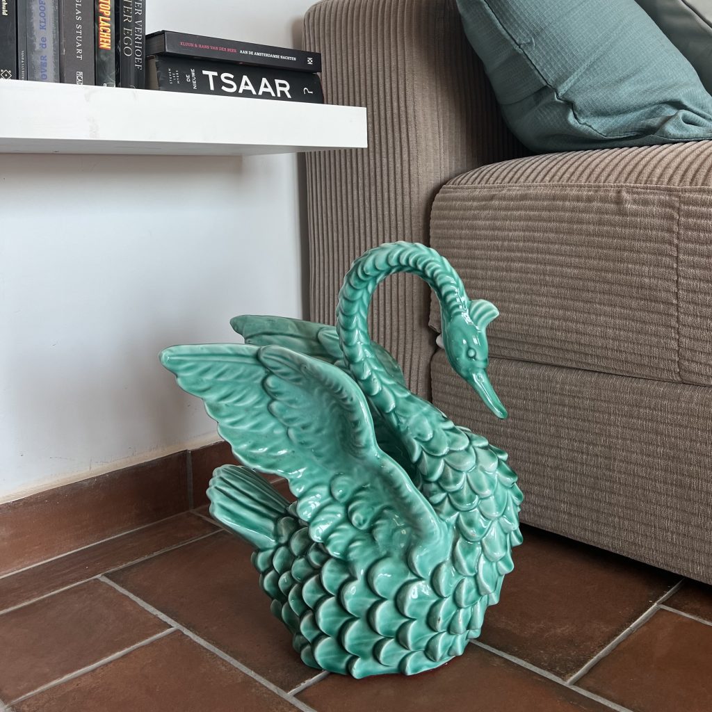 ellen_Herber_living_midcentury_furniture_Frigiliana_vakantievilla_styling_zwaan_brocante_Frigiliana