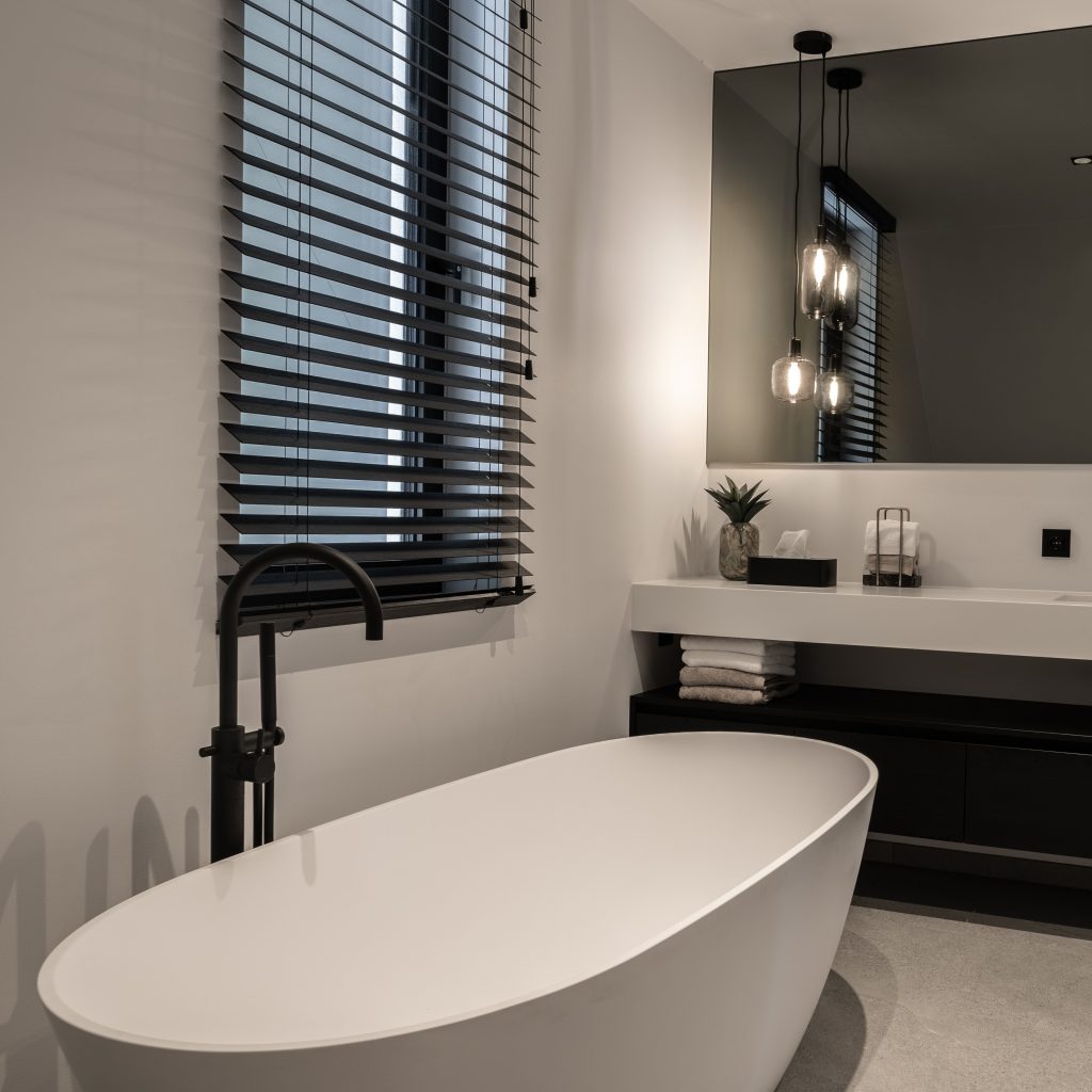 ellen_herber_interieurontwerp_Teteringen_badkamer_vierkant